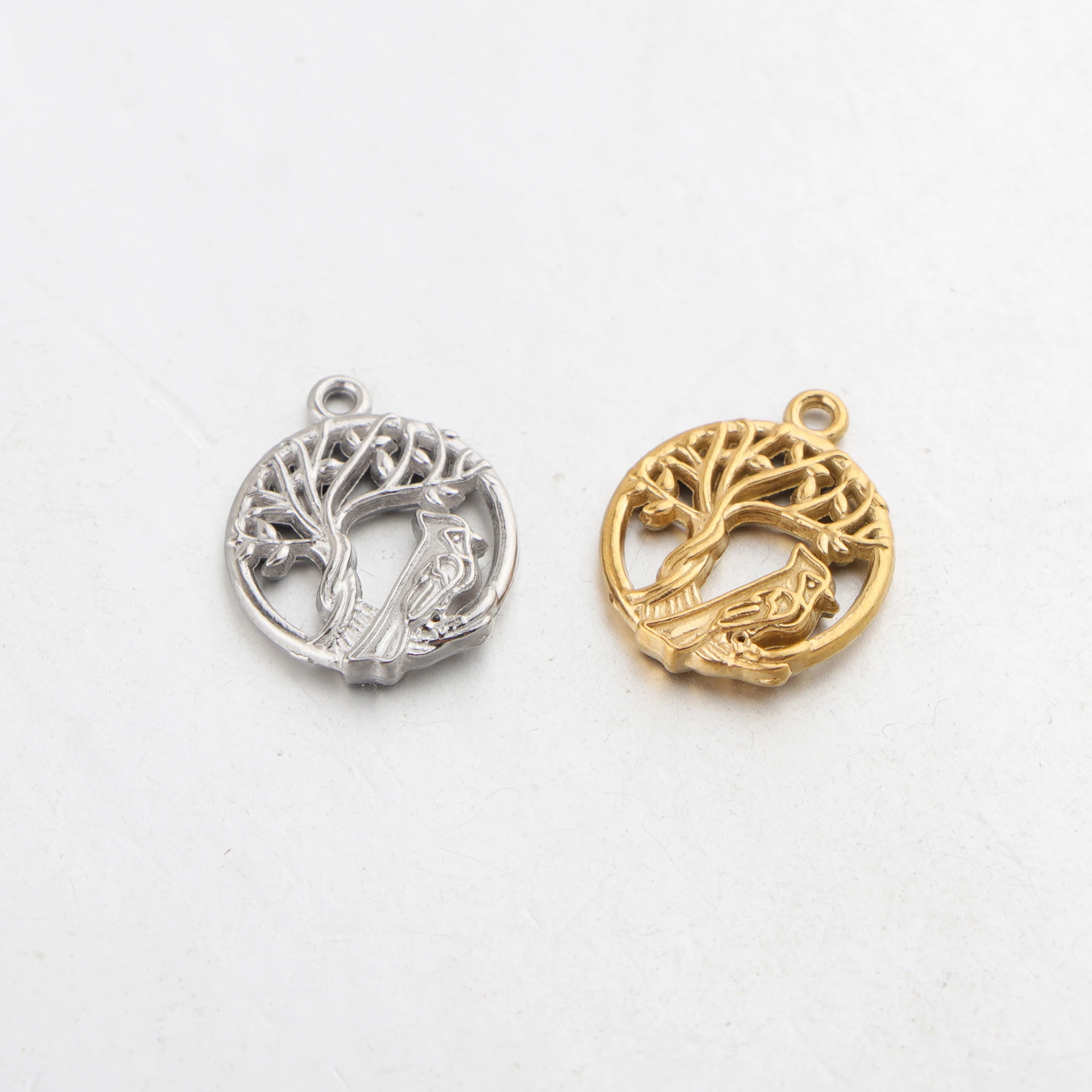 

20pcs/lot Stainless Steel Bird And Tree Charms Round Hollow Tree of Life Pendant for DIY Jewelry Making Accessories Wholesale