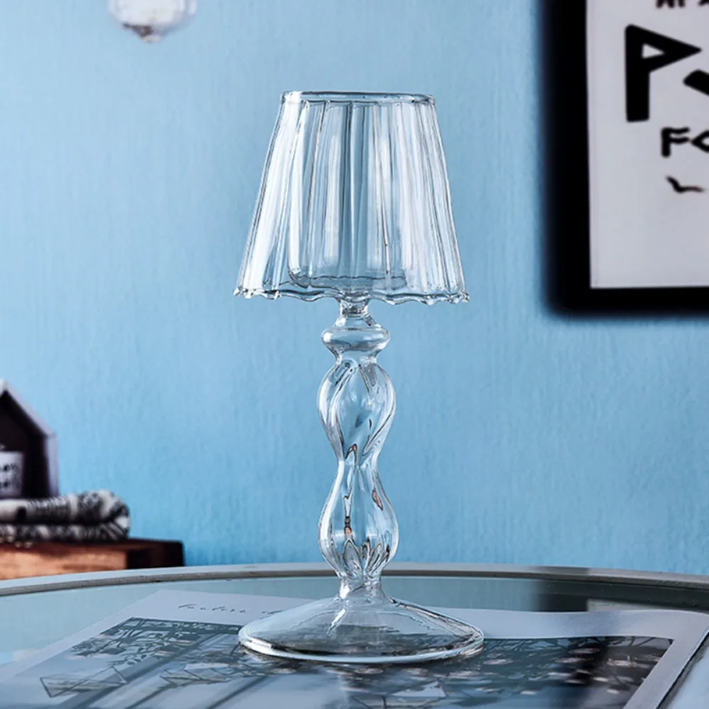 

Crafts Glass High Footed Striped Candlestick Delicate Art Lamp Shaped Candle Holder Romantic Transparent Craft Candelabra Xmas