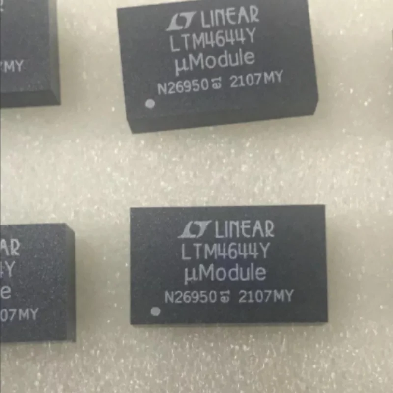 

LTM4644IY LTM4644IY#PBF NEW Original Genuine Chip Packing 77-BGA
