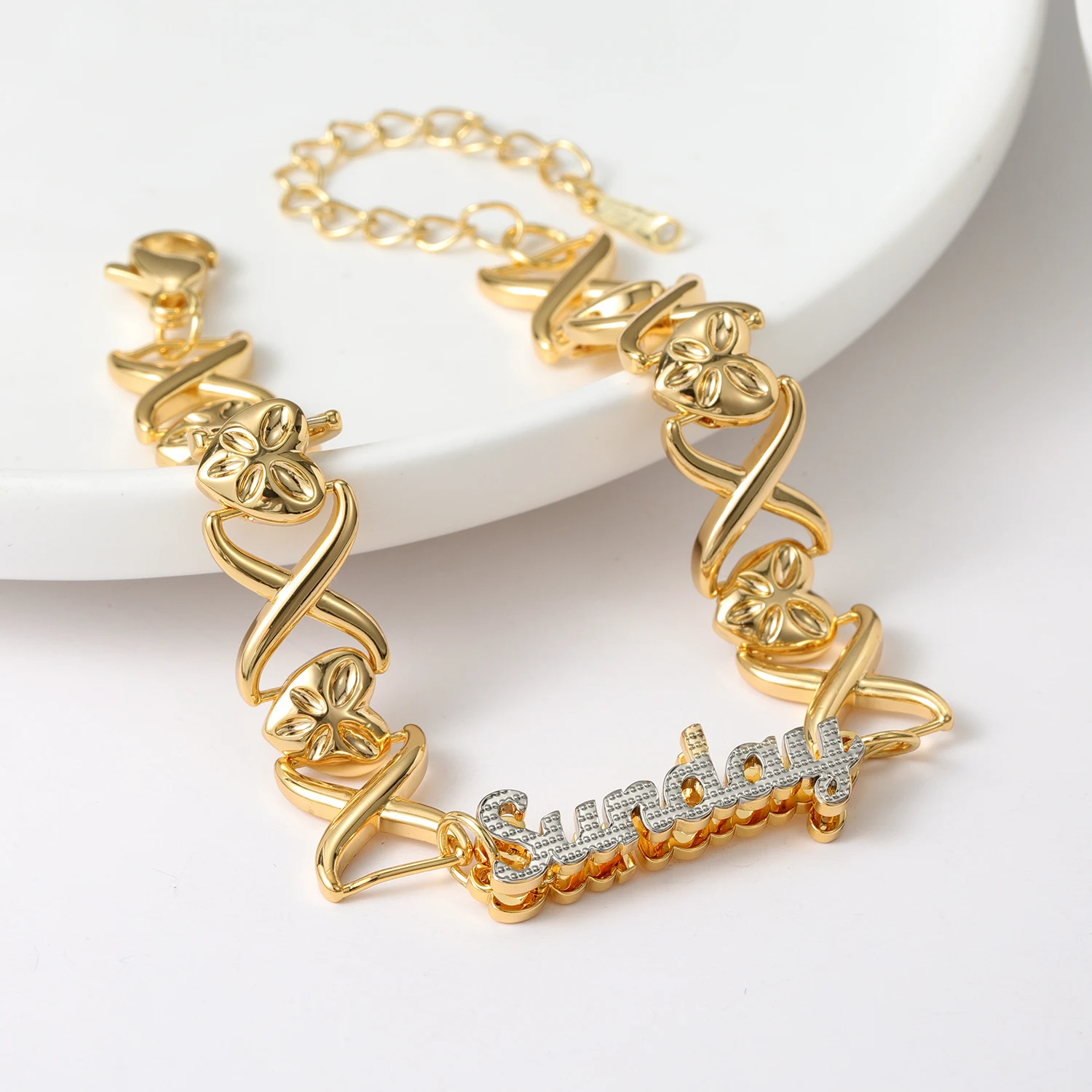 Personalisiertes XO-Kettenarmband mit individuellem Namen, 18 Karat vergoldeter Edelstahl, verstellbares Armband, individueller Text, Damenschmuck, Geschenk – Detail 3