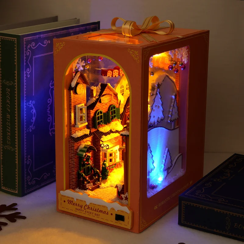 DIY Wooden Book Nook Shelf Insert Kit Miniature Merry Christmas Bookshelf Santa\'s Cottage Dollhouse Bookend Toys Friends Gifts