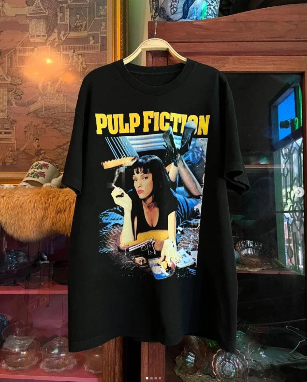 camiseta-pulp-fiction-vintage-com-estampa-grafica-do-filme-tarantino-estilo-retro-dos-anos-90-presente-unissex-para-mulheres-e-homens