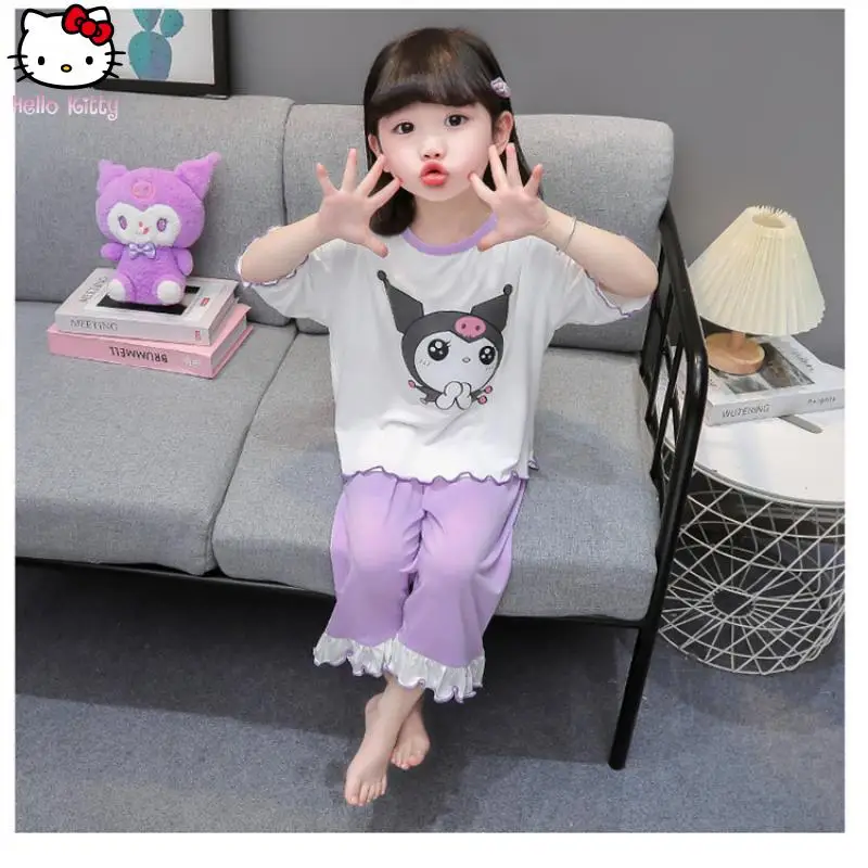 

Домашняя одежда из ледяного шелка в стиле аниме Sanrio для девочек Kuromi, летние пижамы с мелодиями, модная удобная мягкая дышащая повседневная футболка с героями мультфильмов