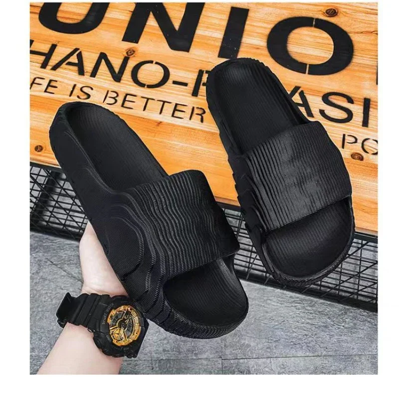 Indoor Women Slippers Bathroom Non-slip Couples Slippers Soft-soled Fashion Men's Leisure Shoes Soft-soled Women's Sandals 2023