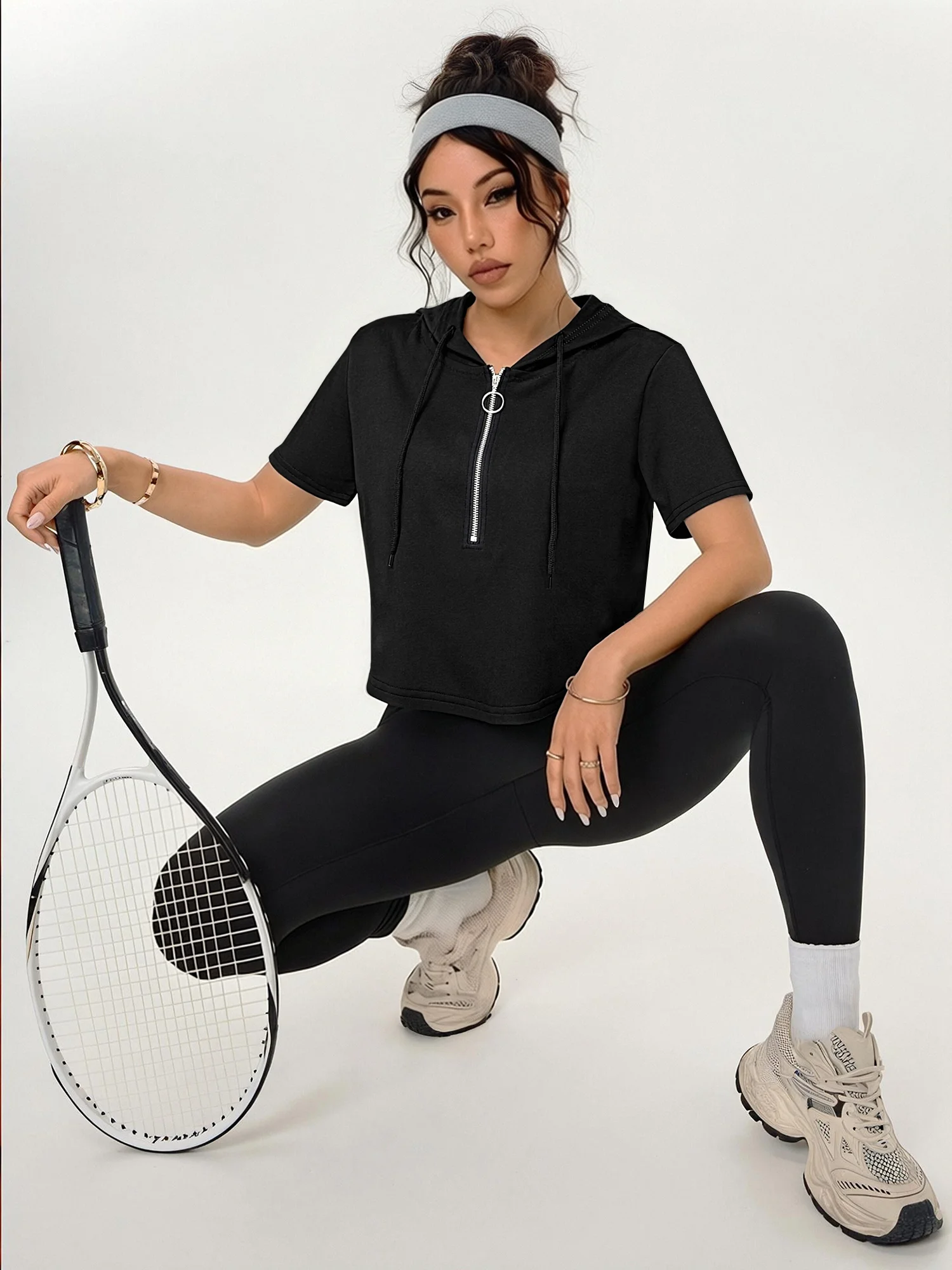 Retro Y2K Women Half‑Ring Zipper Short Sleeve Hoodie Curved Hem Cropped Top Drawstring Loose Solid Color Street Fashion Tees