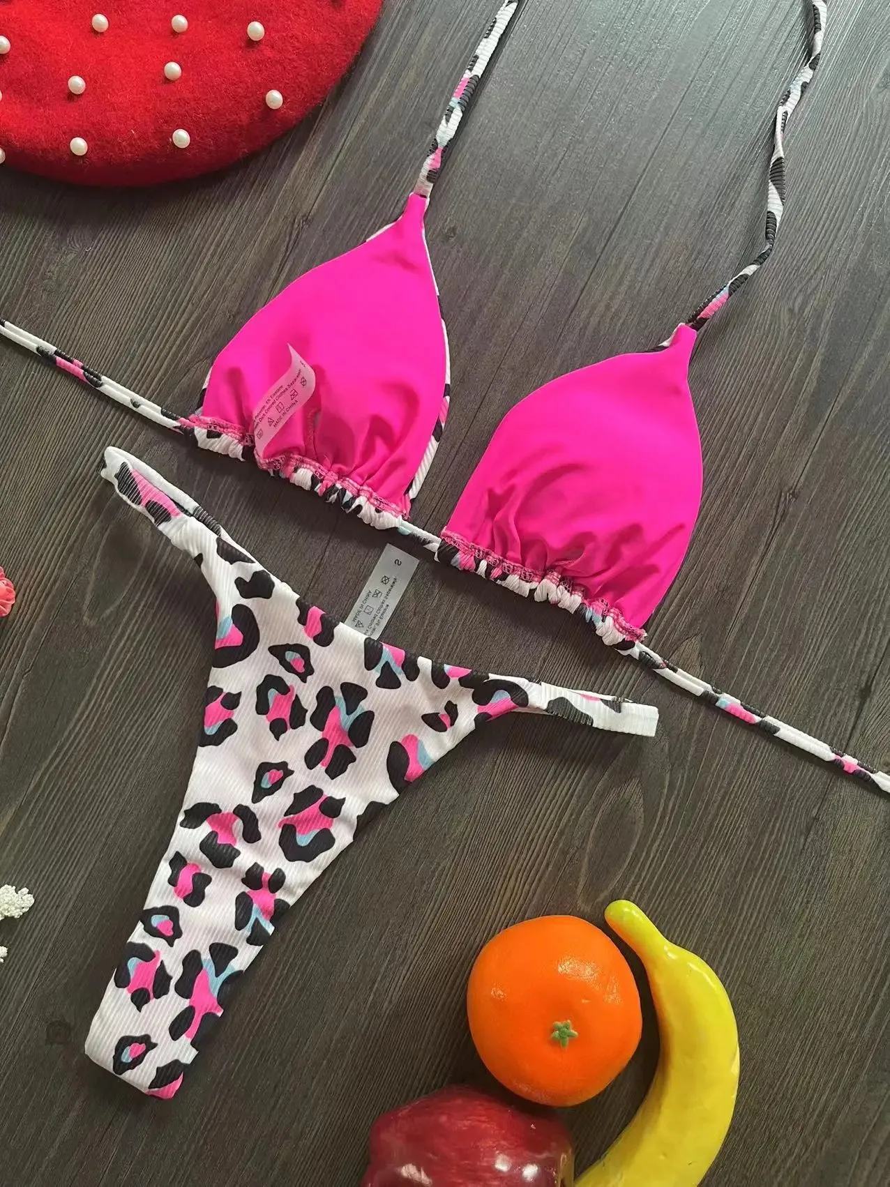 2024 nowy seksowne stringi zestaw Bikini prążkowany Biquinis strój kąpielowy Halter sznurowane brazylijski strój kąpielowy dla kobiet Leopard