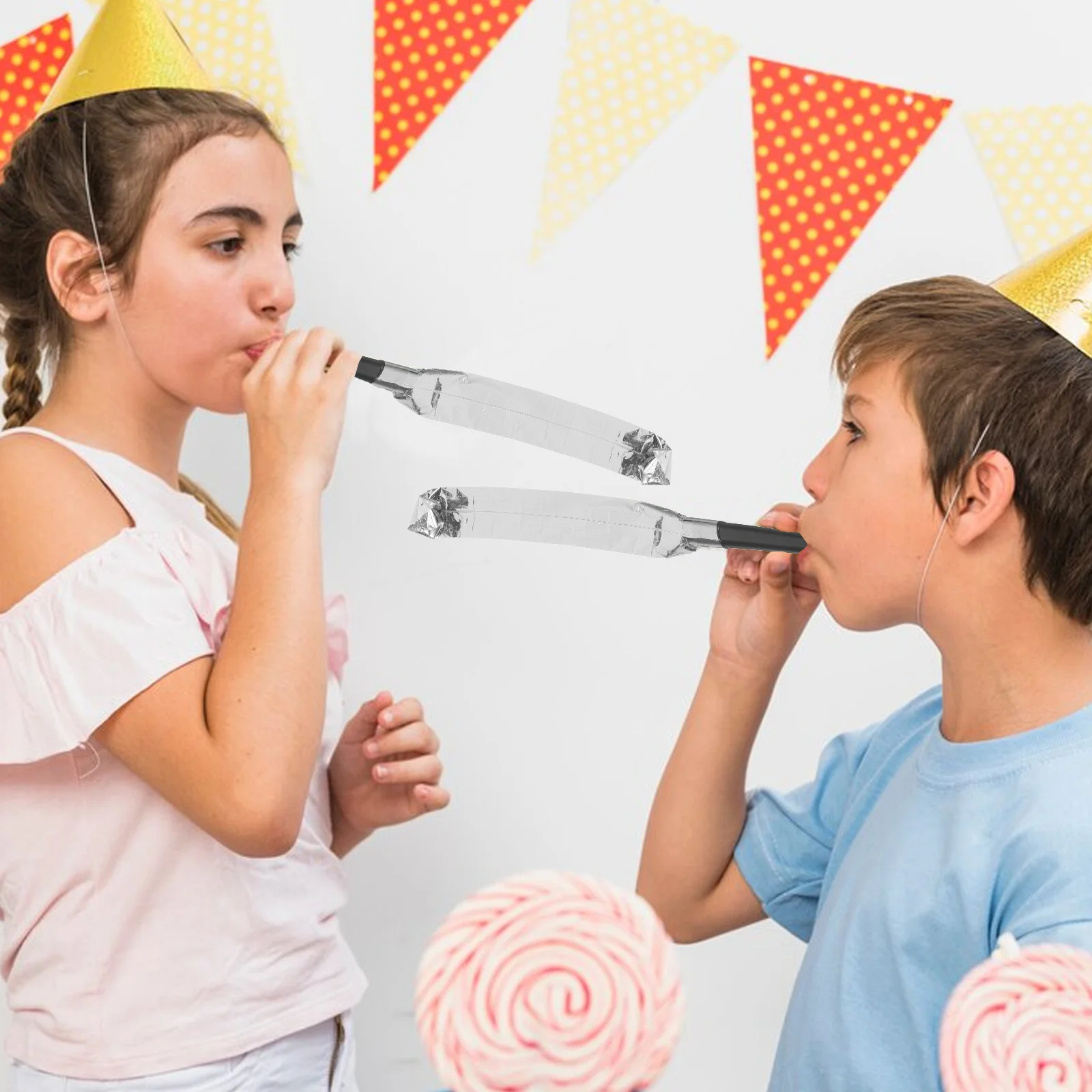 Souffleur de fête, 100 pièces, bruiteurs, conception de couleurs simples, sifflets amusants, fournitures pour cadeaux de fête