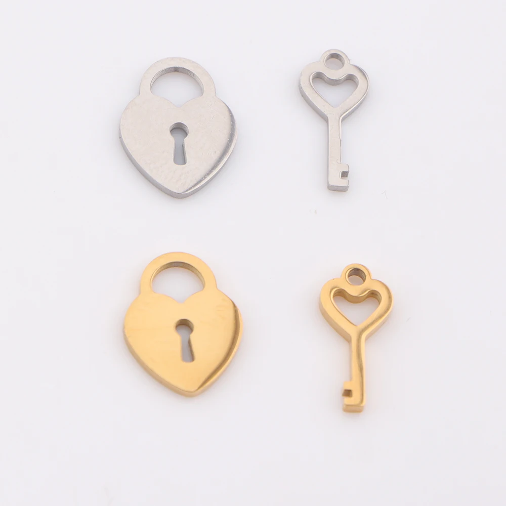 5 sztuk/partia polerowane na lustro klucz ze stali nierdzewnej i zamki Charms Mini miłość w kształcie serca wisiorki dla DIY tworzenia biżuterii — zdjęcie 3