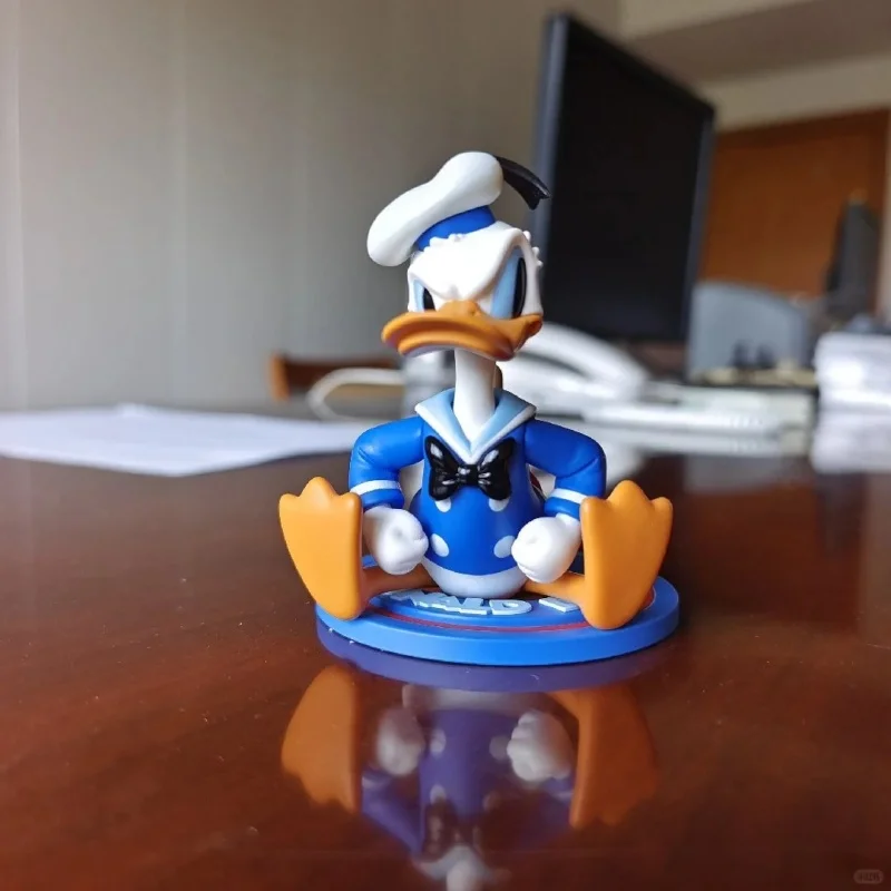Popmart Asli Disney Donald Duck Seri Ulang Tahun ke-90 Figur Kotak Misteri Boneka Dekorasi Lucu Hadiah Modis Hadiah Ulang Tahun