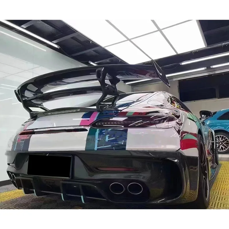 

For Mercedes Benz AMG GT GTR GTS Carbon Fiber Spoiler Tail fins Rear Trunk Spoiler Guide Wing Rear Wing Car body kit