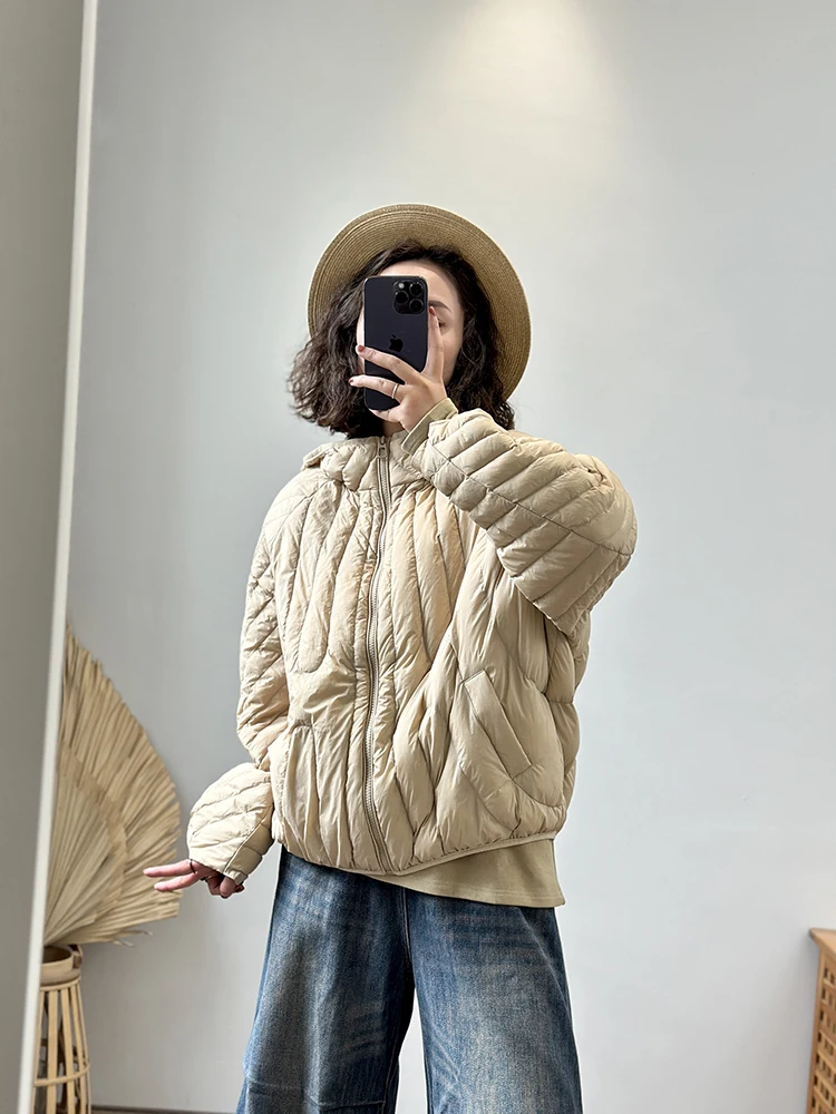 2025 herbst Winter Frauen Übergroße Puffer Jacke Kurze Ultra Licht 90 % Weiße Ente Unten Mantel Mit Kapuze Warme Parkas outwear