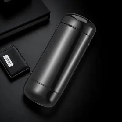 

Hard Metal Glasses Case Slim Portable Eyeglass Holder Scratch Resistant Travel Case for Eyewear Protection Unisex