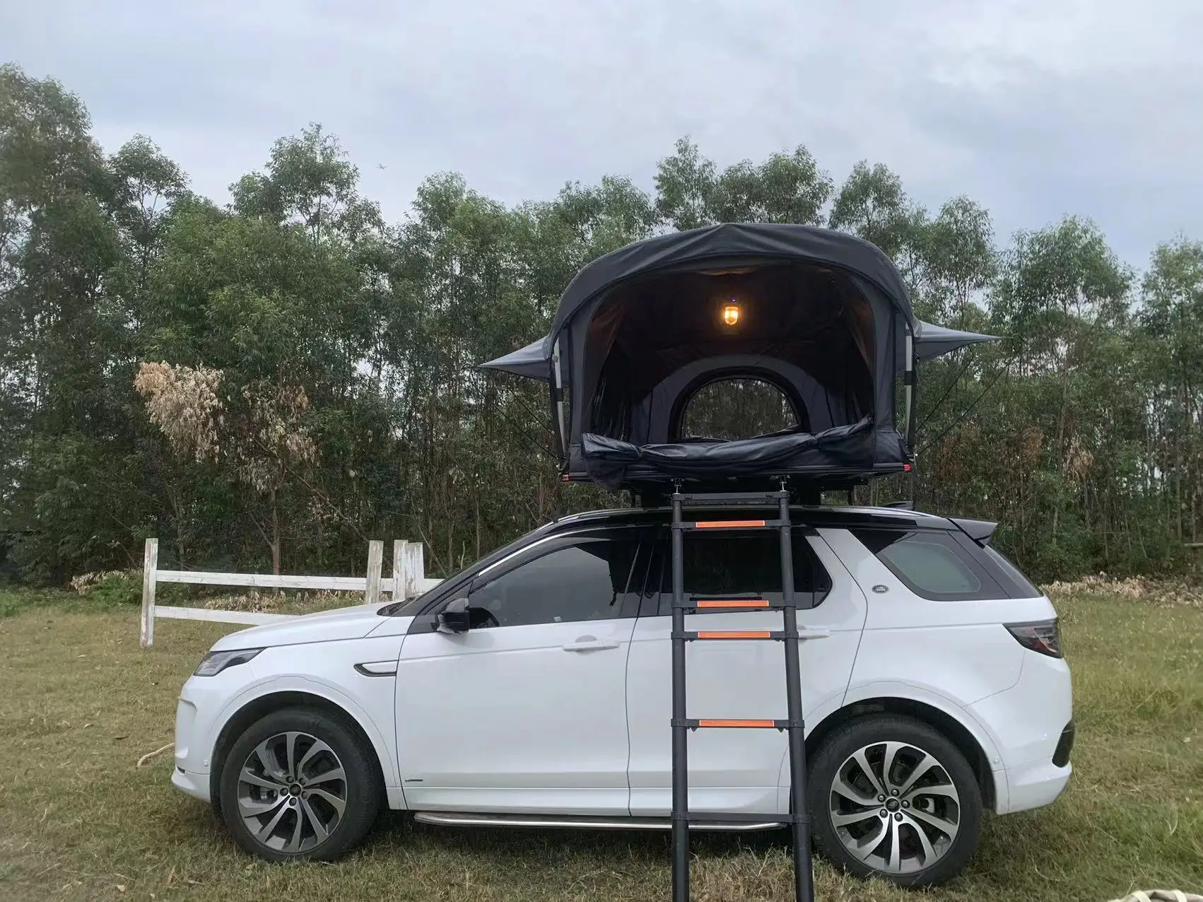 600D Off-Road Car Rooftop Tent with Sponge Mattress Overland and Camping Roof Top Tent Aluminum Roof Top Tent