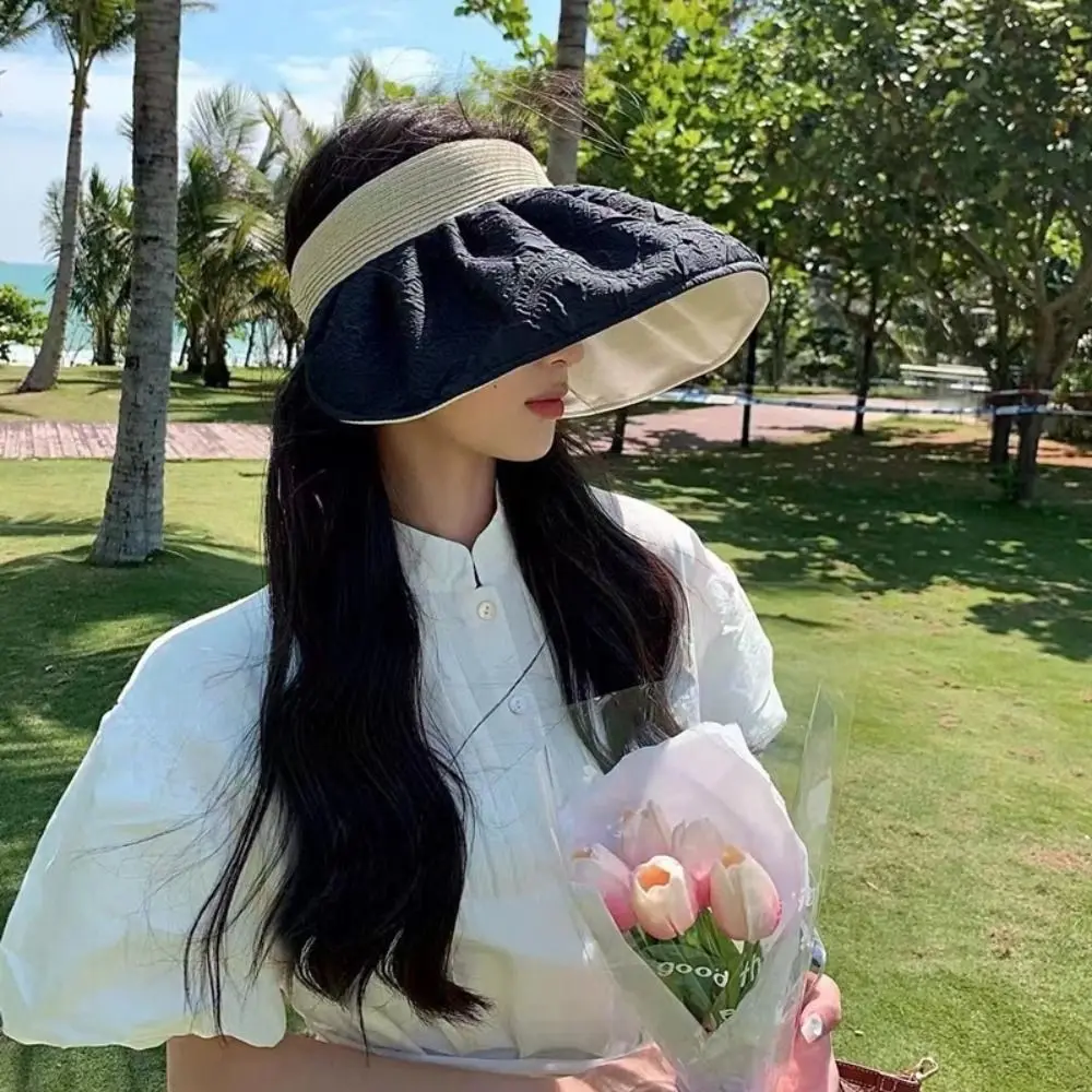 قبعة رياضية للشمس قابلة للتنفس على شكل زهرة قبعة بواقٍ للشمس للحماية من الأشعة فوق البنفسجية بحافة كبيرة فارغة قبعة علوية حلوة على الطراز الكوري للنساء قبعة شمسية للفتيات
