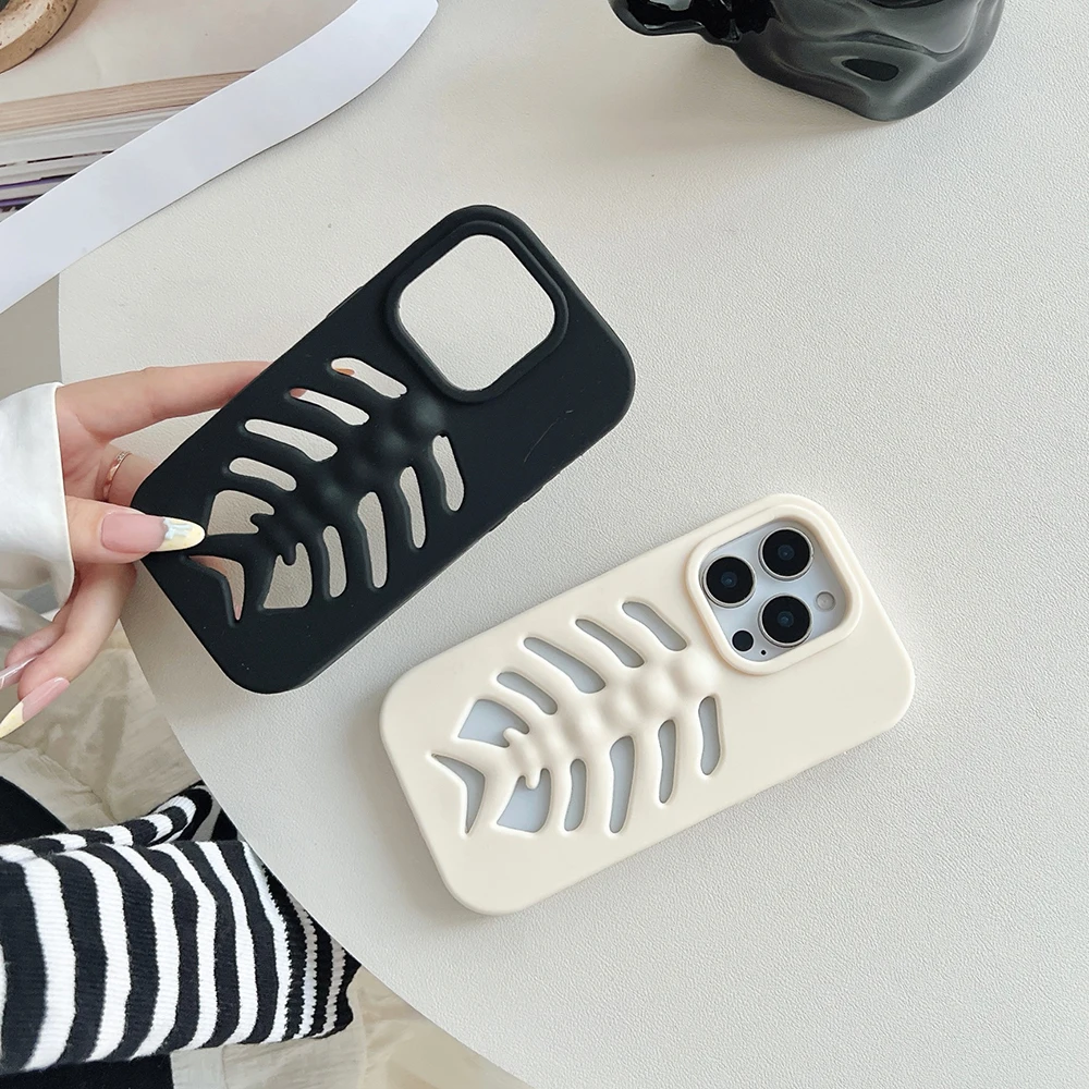 Lustige 3D Ausgehöhlte Fischgräten Weiche Silikon-Rückabdeckung für iPhone 17 16 15 14 13 12 Pro Max Stoßfeste Handyhülle – Detail 6