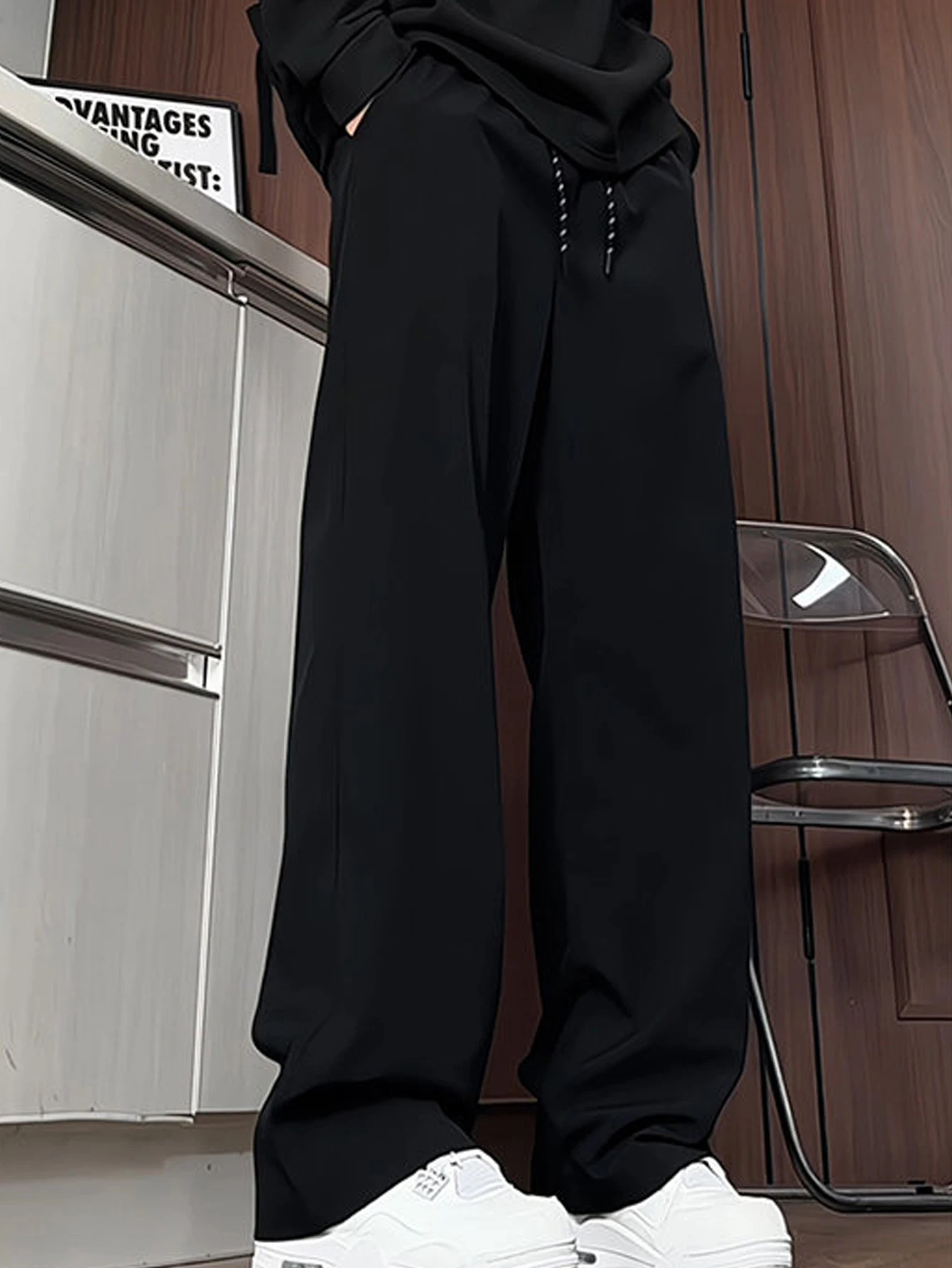 

Men's autumn casual pants, elastic waistband with drawstring, regular thickness fabric, suitable for spring and autumn