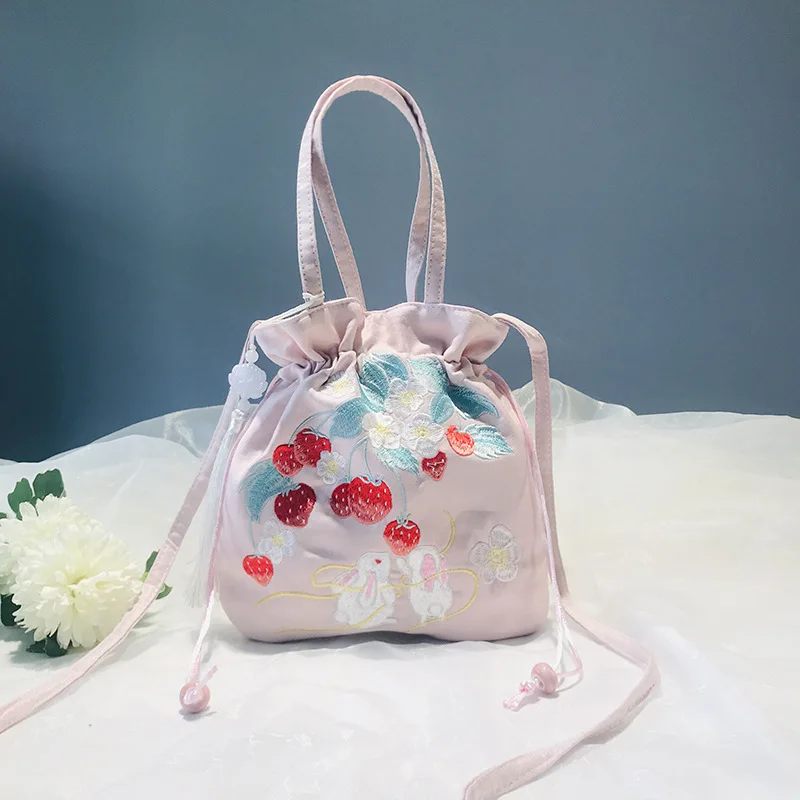 New Chinese Style Small Children's Handbag Embroidered Suzhou Embroidery Drawstring Soft Leather Crossbody Bag for Daily Use