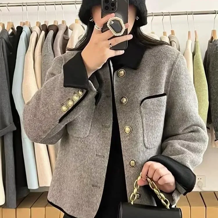 Tweed-Jacke für Damen, Winter-Steppjacke, Flauschig Warm, Überlange Silhouette, Schmal Geschnitten, Verdickt, Stehkragen, Dekorative Schleife, Tailliert