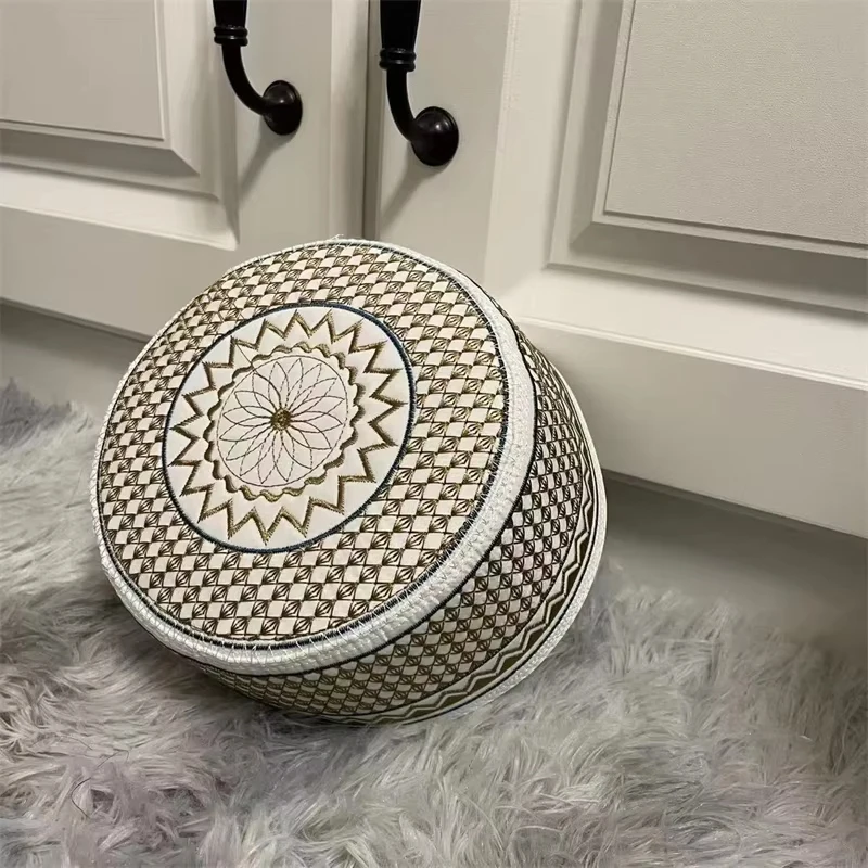 55-60cm Muslim Worship Hat Men's National Style Hui Traditional Dress Hat Exquisite Embroidery Saudi Arabia Islamic Prayer Hat