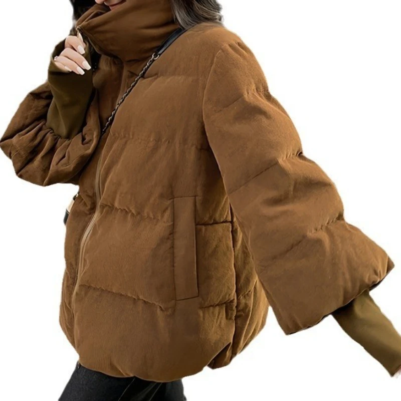 2025 Cappotto invernale corto e spesso allentato Versione coreana della giacca da donna alla moda in stile pendolare