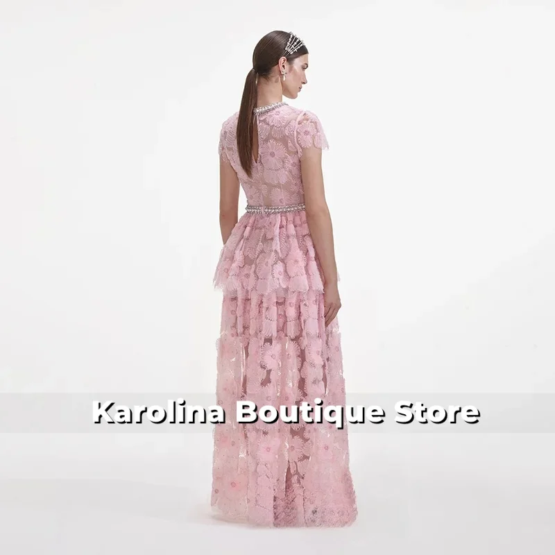 Vestido de fiesta de encaje de lujo personalizado cuello redondo manga corta cuello alto perlas rebordear vestido de fiesta árabe vestidos de noche