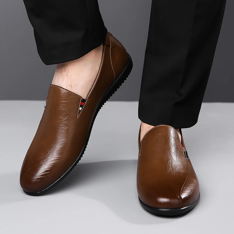 Business-Freizeitschuhe für Herren, bequeme Slip-On-Loafer, rutschfeste Fahrschuhe mit weicher Sohle, vielseitiges Schuhwerk für die tägliche Arbeit und O – Detail 9