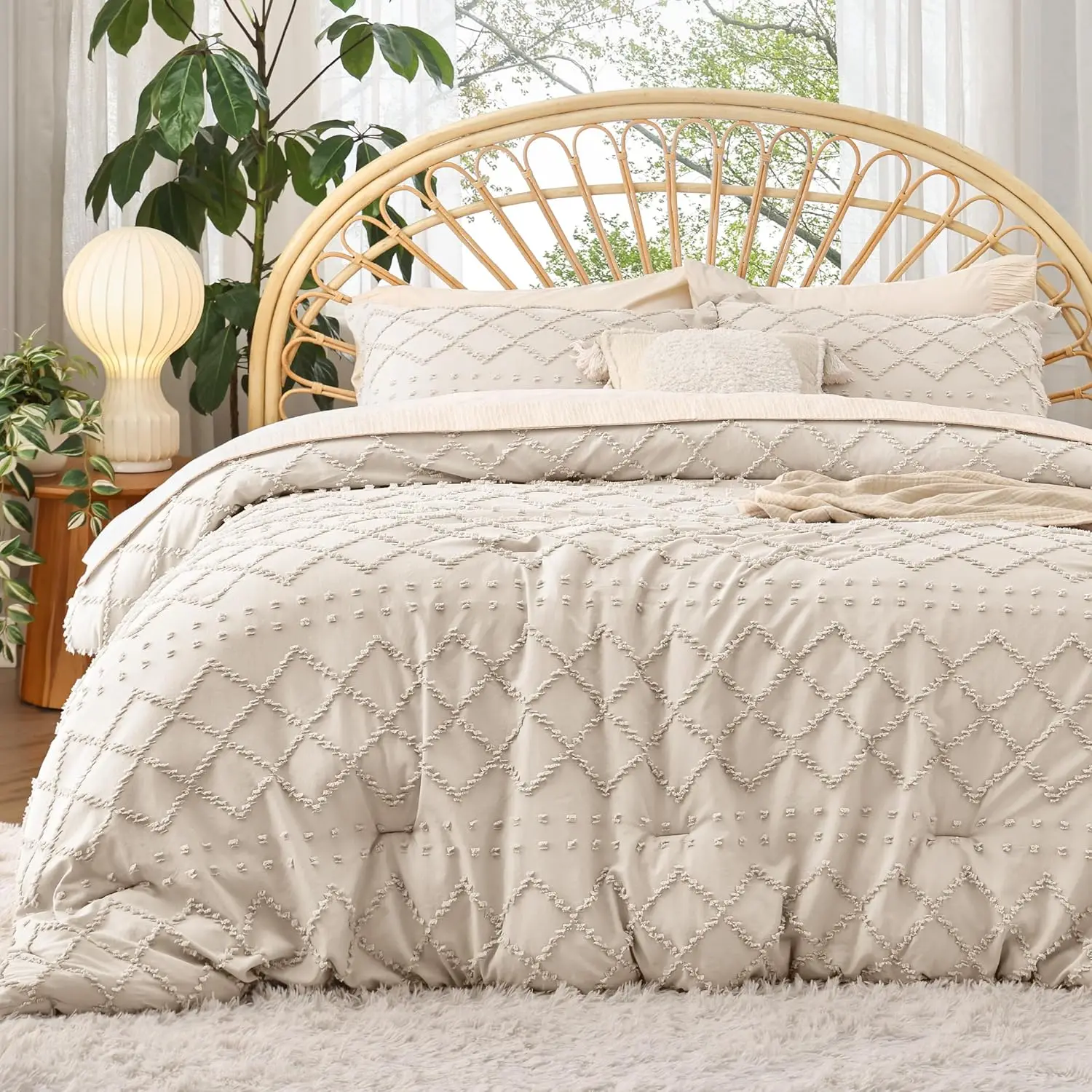 

King Comforter Set Beige with Tufted Boho Design, 3-Piece Farmhouse Bedding for Kids, Soft Fluffy All-Season Set with 2 Pillow