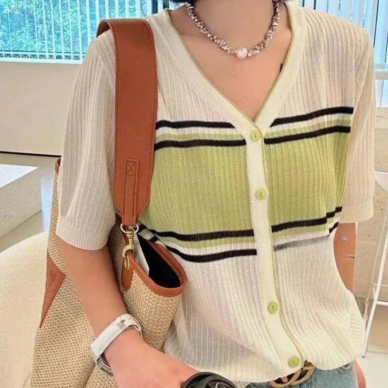 

4XL вязаный свитер с короткими рукавами, летний женский полый тонкий свитер для поездок на работу, темпераментный элегантный универсальный топ, уменьшающий возраст дышащий