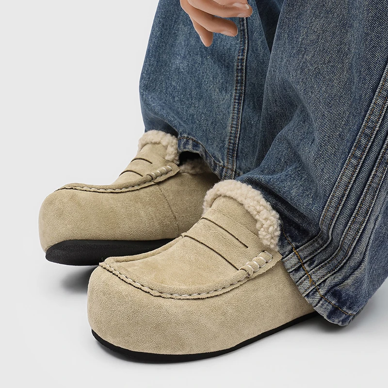 الشتاء رجل حذاء رسمي موضة أحذية قيادة الذكور حذاء رجالي لينة الجلد المدبوغ أفخم الدافئة حذاء رجالي كاجوال الأخفاف الانزلاق على الشقق