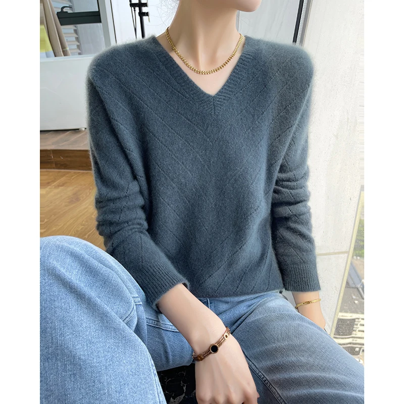 V-Neck Hollowed Out Pullover Jumper Women's AutumnWinter Loose Solid Color Thickened Fashion 100%MerinoWool Knit Sweater Top