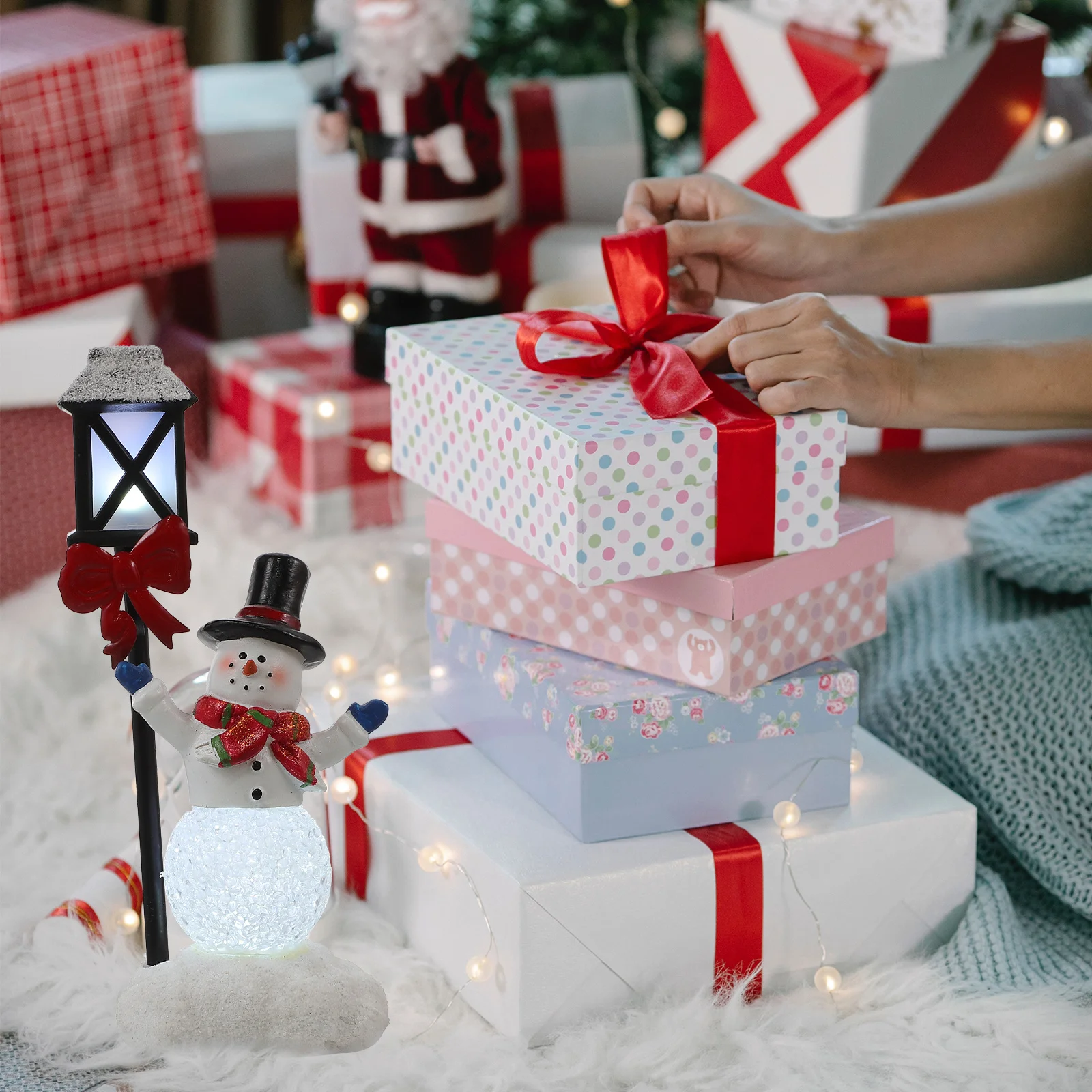 Luce notturna unica con pupazzo di neve di Natale, design raffinato, senza sbavature, superficie liscia, aspetto strutturato, luce natalizia per la casa, regalo per Natale