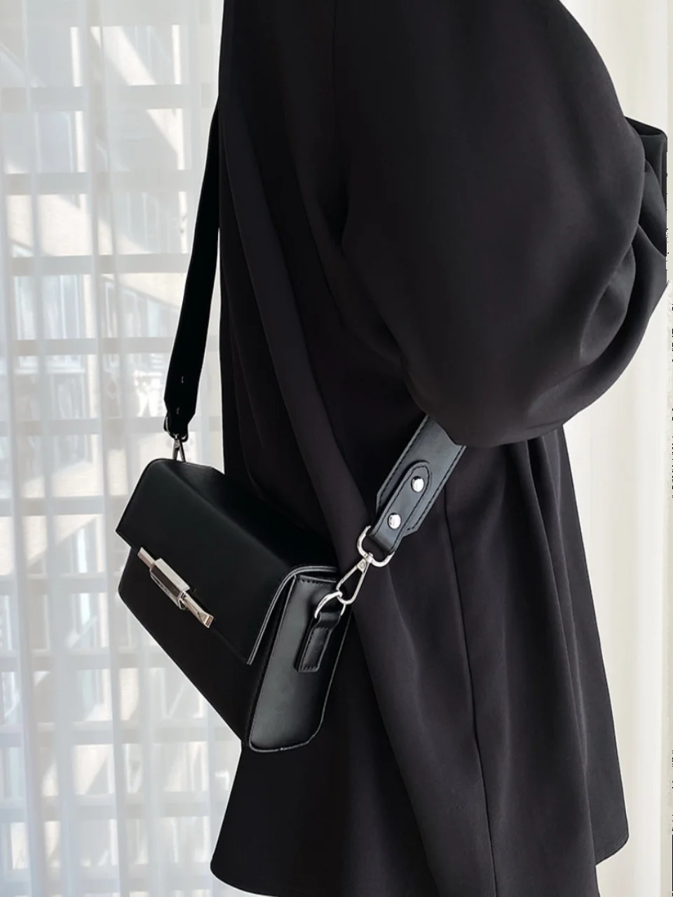 Luxury Metal Lo Box… - image