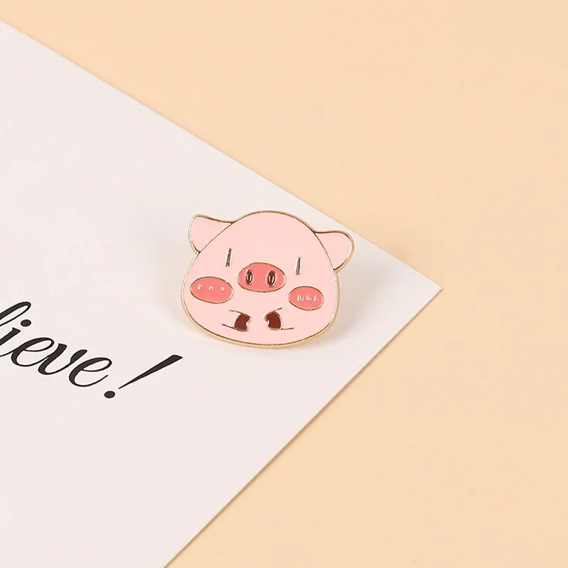 New Cute Cartoon Pink Pig Alloy Animal Brooch Student Clothes Collar Pin Hat Badge