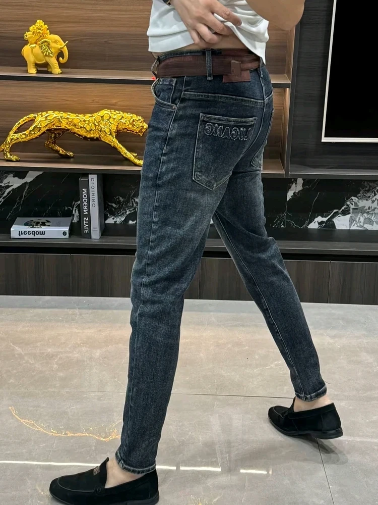

Высококачественные мужские джинсы из денима: модные, универсальные, для делового и повседневного стиля, со средней посадкой, многофункциональные, прямого кроя, водостойкие.