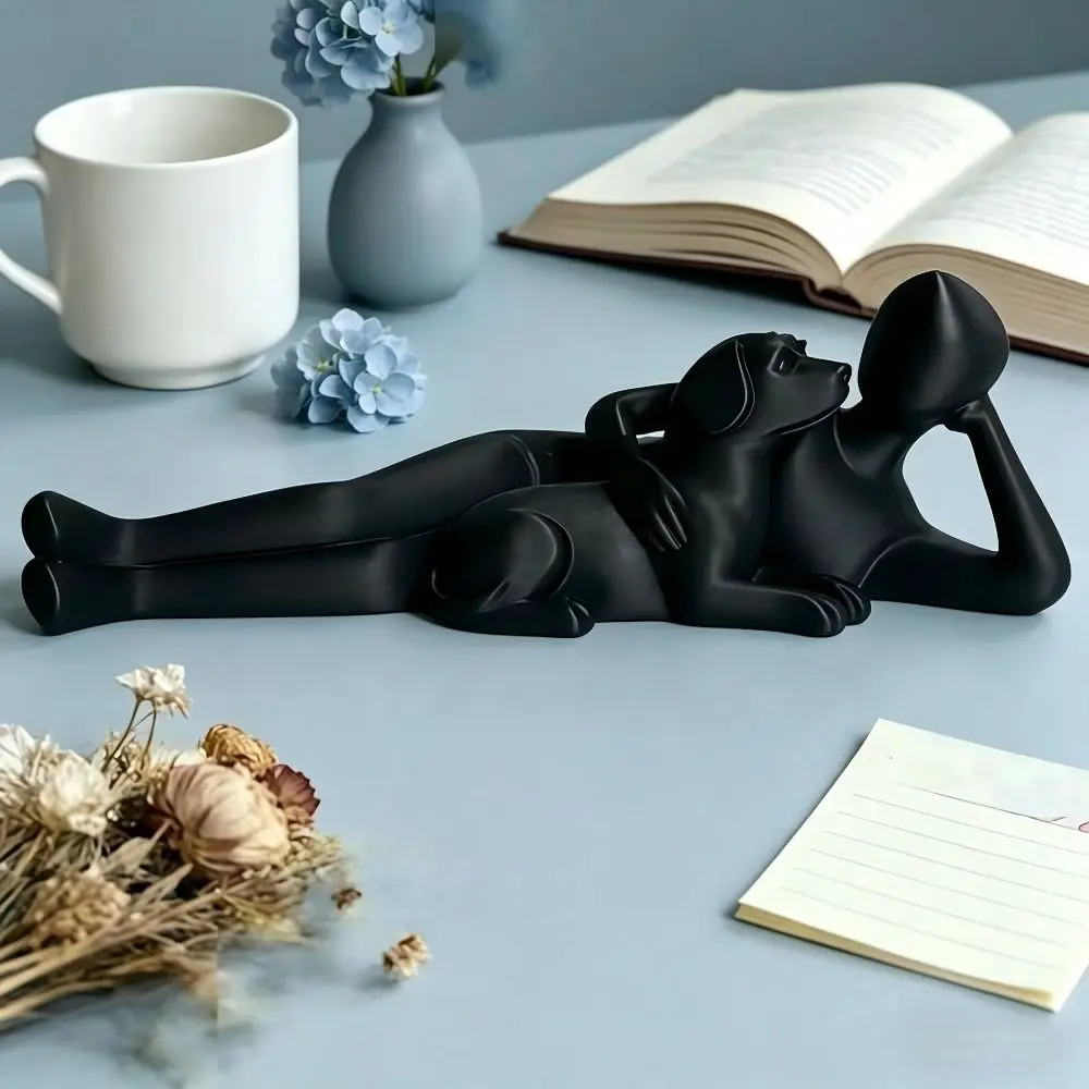 3D Printed Abstract Characters Lying on Dog Figure Warm Plastic Pet Interactive Scene Ornaments Romantic Characters Dog Figures