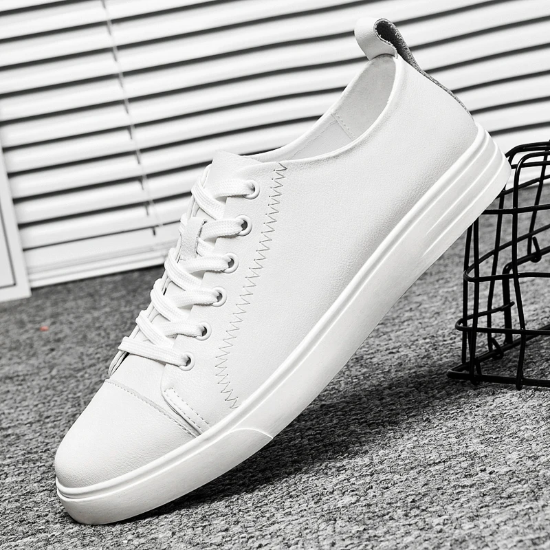 

2025 Men's New Autumn Breathable White Sneakers - Stylish Casual Loafers with Premium Feel
