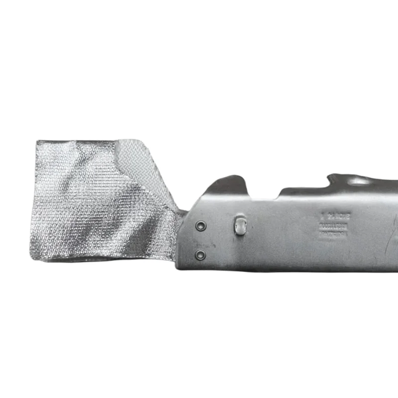 

Новые радиаторы теплозащитного экрана головки блока цилиндров двигателя для Citroen C3-XR C5 2008 408 308S 2008 1,6T 9807522480