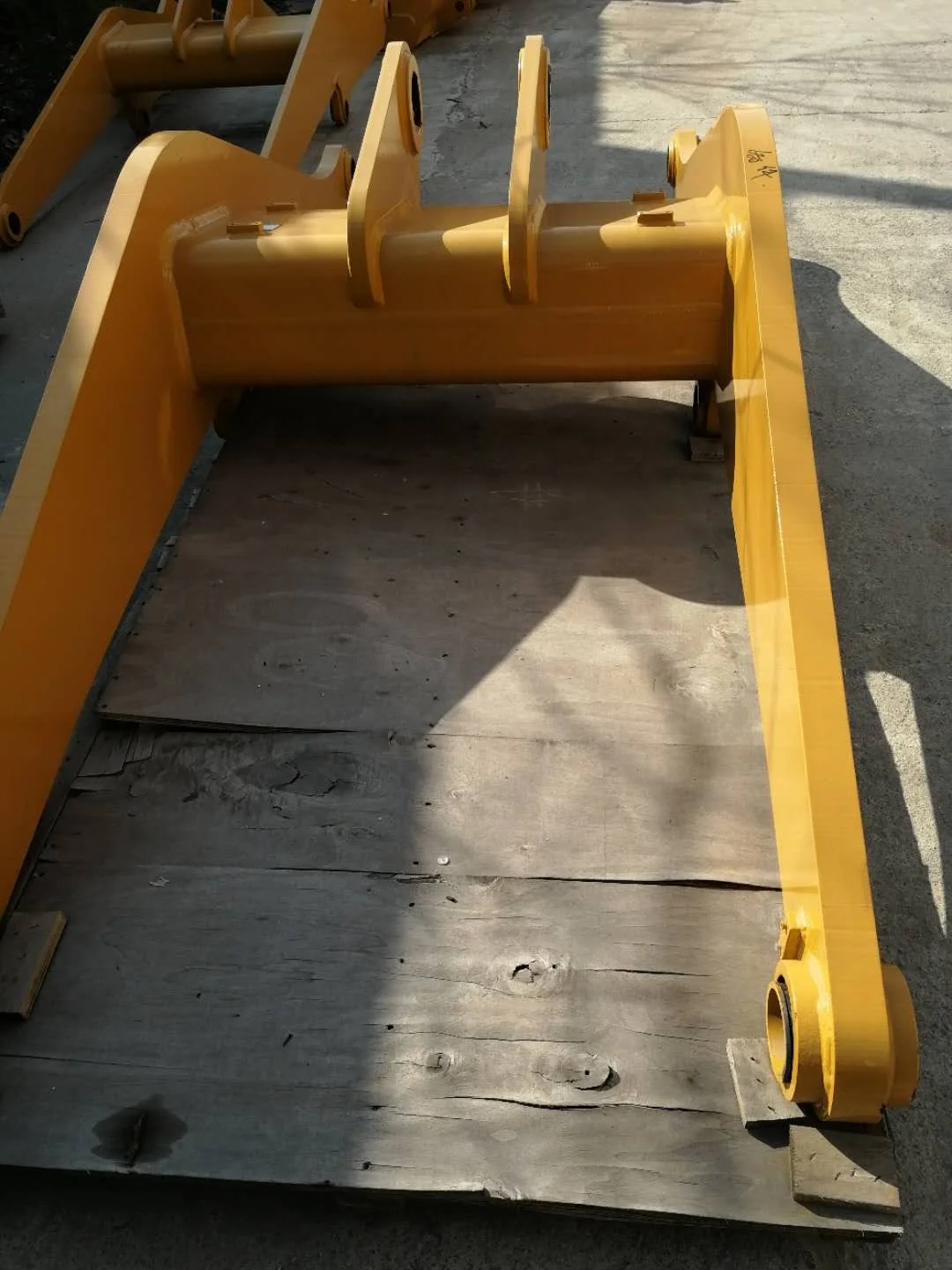 Spare Parts Construction Machinery Parts for Wheel Loader Parts BOOM 253004790 600KN.8.1II
