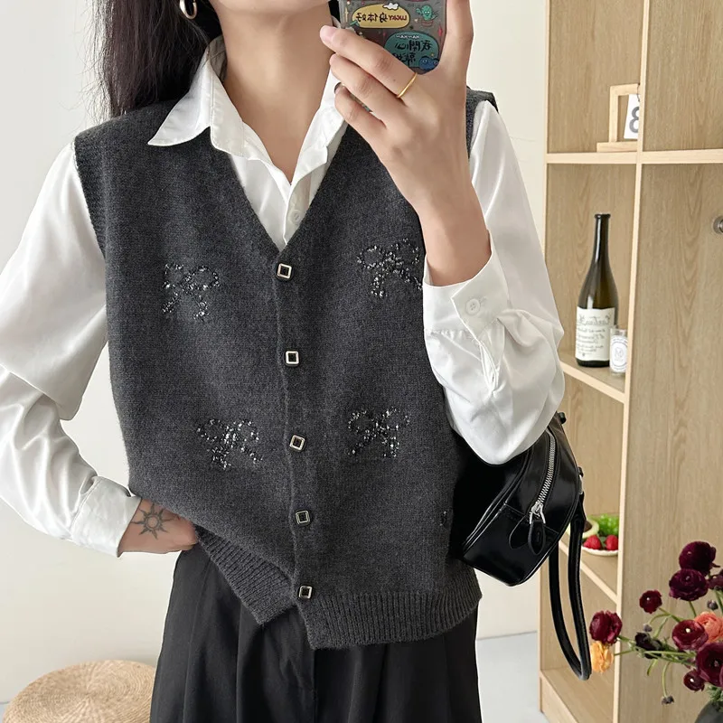 

Новый весенний вязаный жилет с бантом и блестками для женщин, верхняя одежда, кардиган, многослойный жилет без рукавов