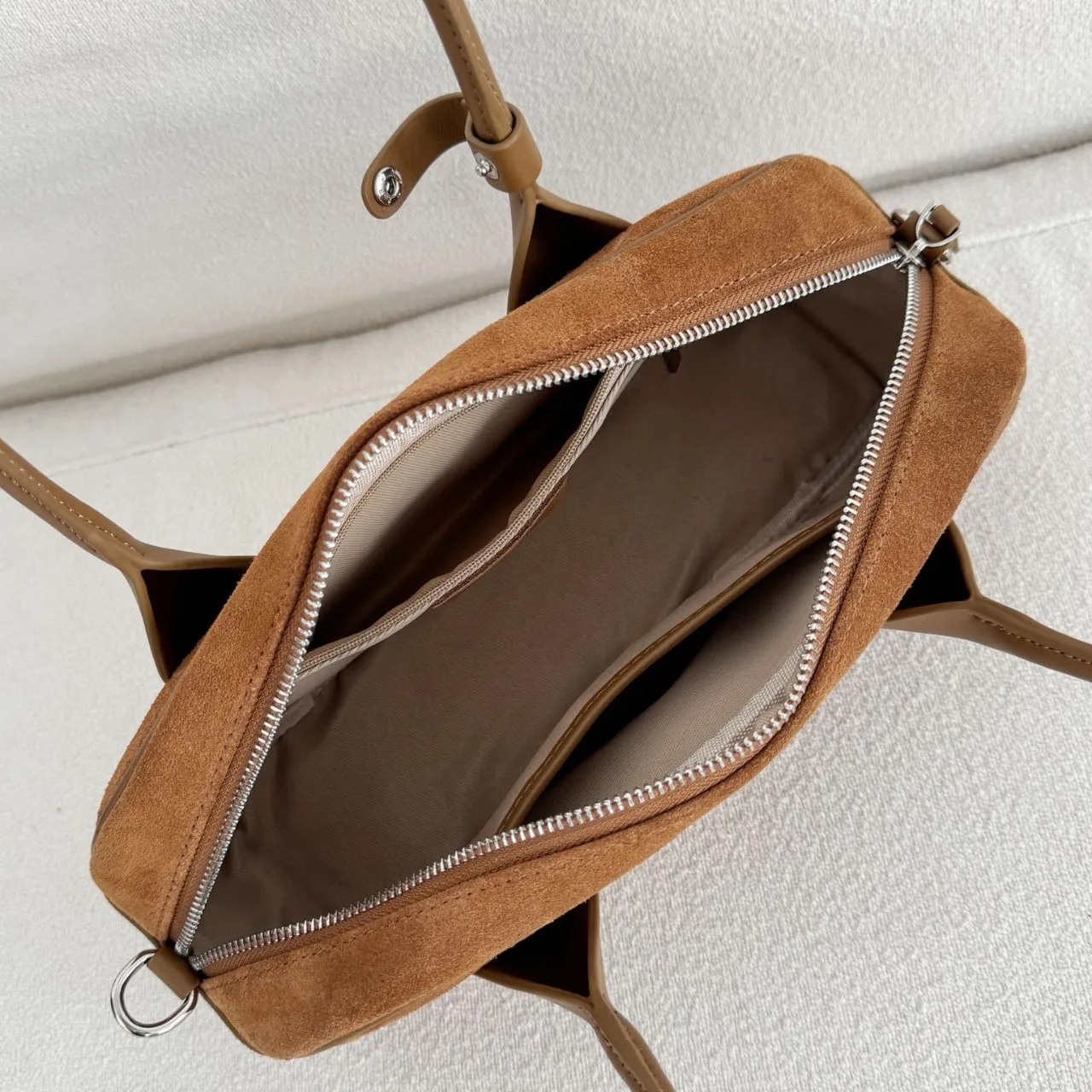 2026 جديد شخصية المتخصصة بوسطن البولينج حقيبة مكافحة المخملية الكتف رسول المرأة حقيبة يد عادية #6