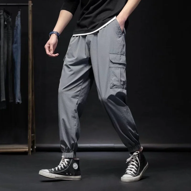 Pantaloni Cargo da uomo con tasca grande in seta di ghiaccio tinta unita estiva pantaloni Casual da strada con coulisse in vita classica