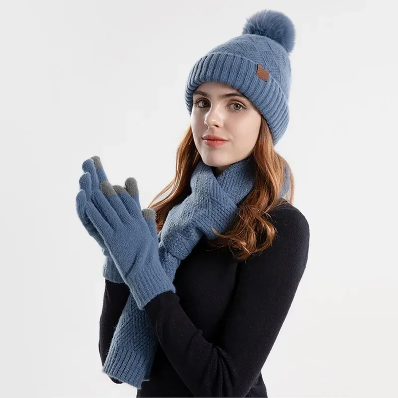 3pcs/set Winter Beanie Hat Scarf Touchscreen Gloves Set for  display picture 1