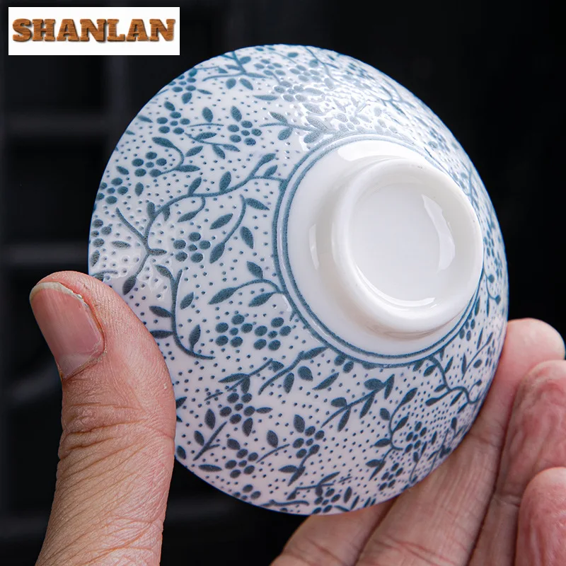 1 PCS Chinese Blue and White Porcelain Teacup Travel Ceramic Tea Bowl Anti Scaling Inlaid Silver Cone Cup Meditation Cups Teaset