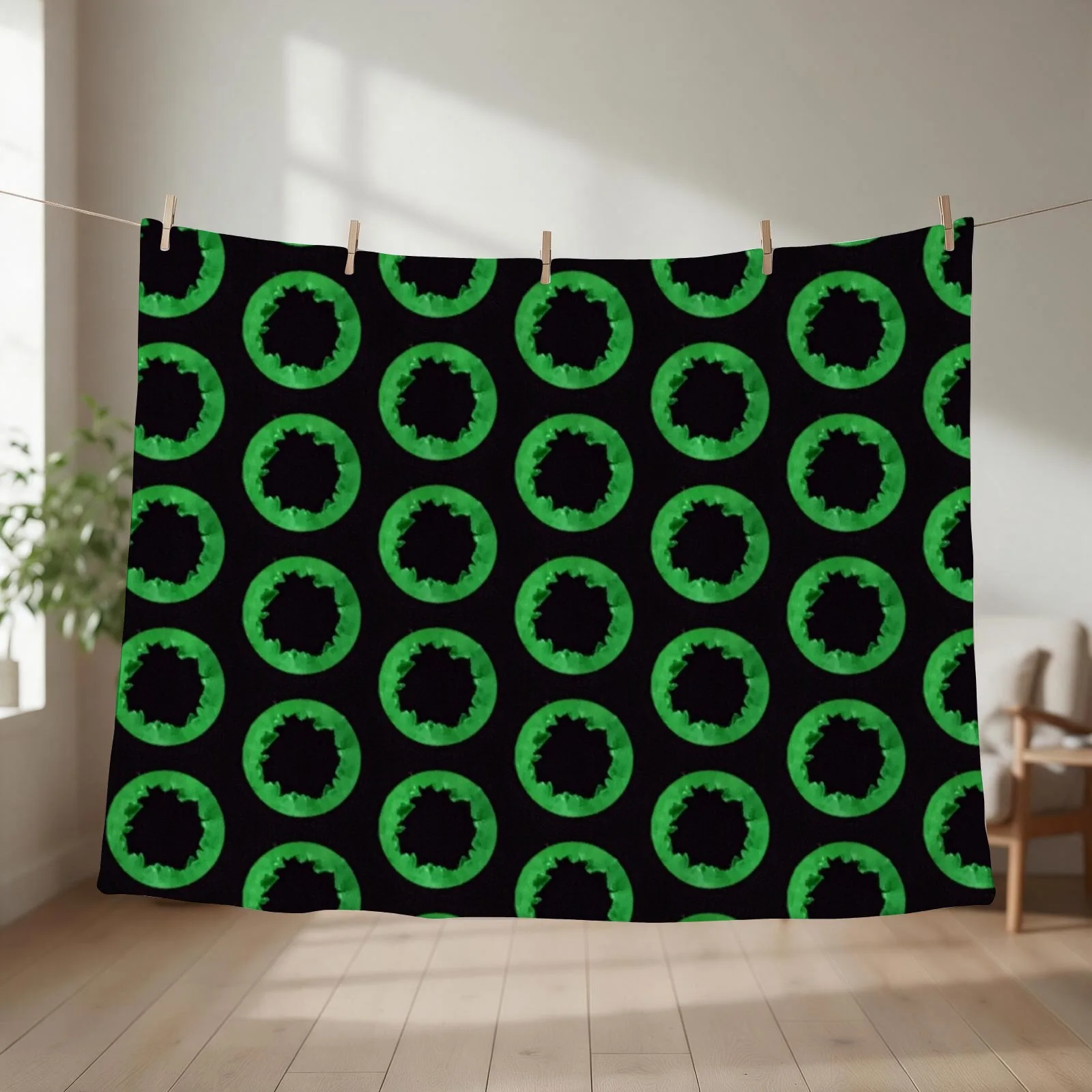 New Glow in the dark faux geode slice Throw Blanket couch cozy soft plush fuzzy picnic outdoor blanket