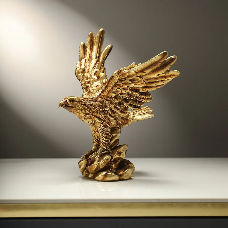 Majestic Golden Eagle Statue Figurine 22CM Resin Flying Eagle Sculpture Luxury Desktop Art for Office Success Home Decor Gift