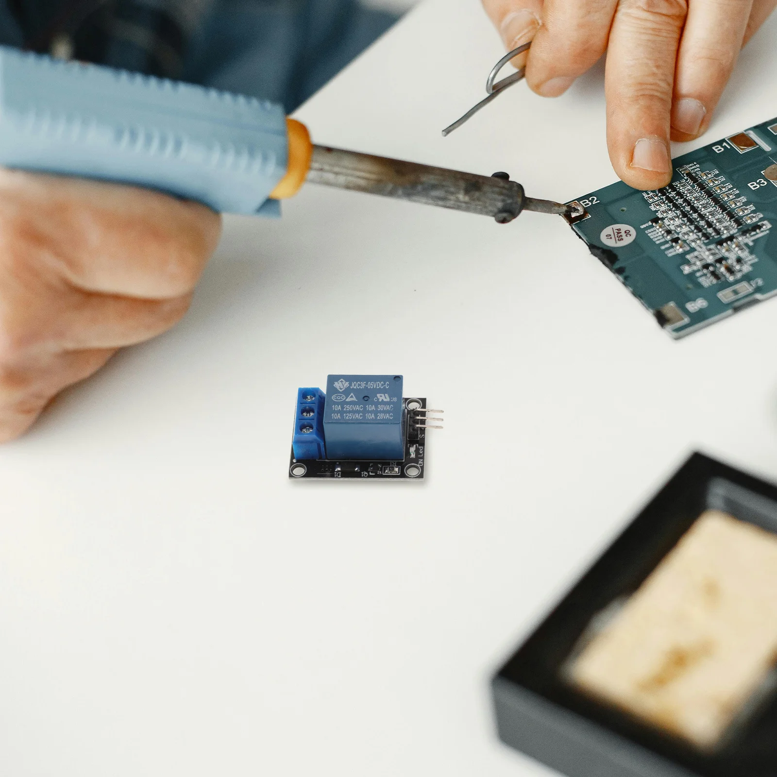 

4 шт. релейный модуль 5 В одноканальная релейная плата для руки Avr Mcu устройство управления бытовой техникой, совместимое