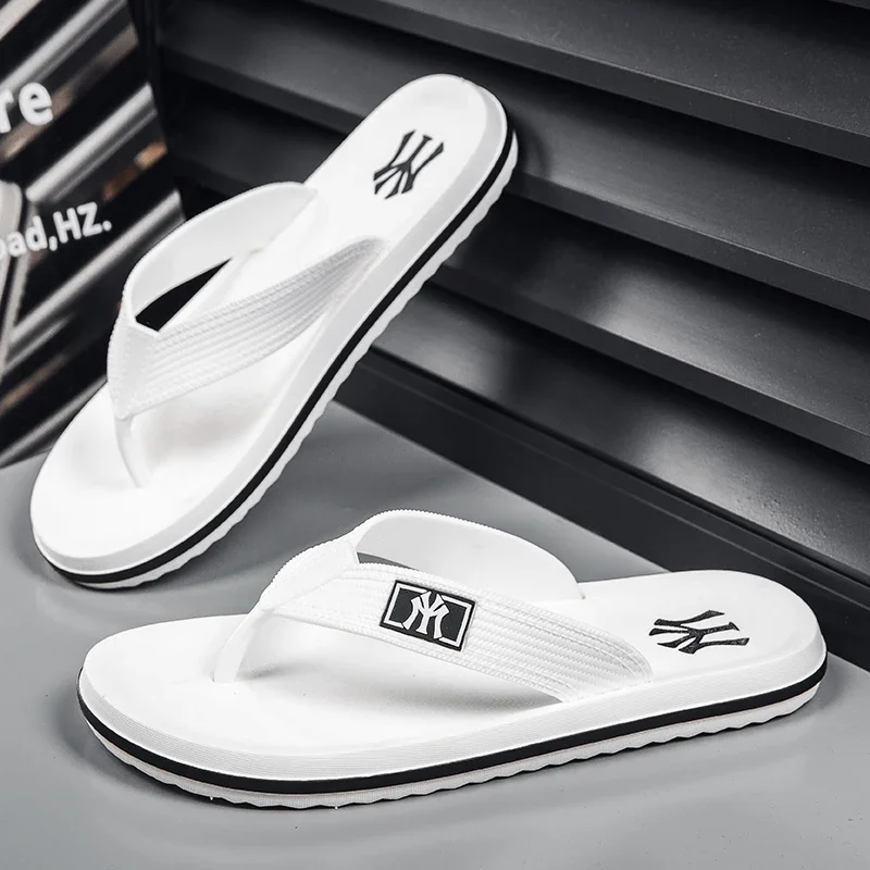 Black White Male Casual Sandals Flip Flops Quick Drying Men Daily Outdoor Beach Seaside Water Sandals Walking Slippers