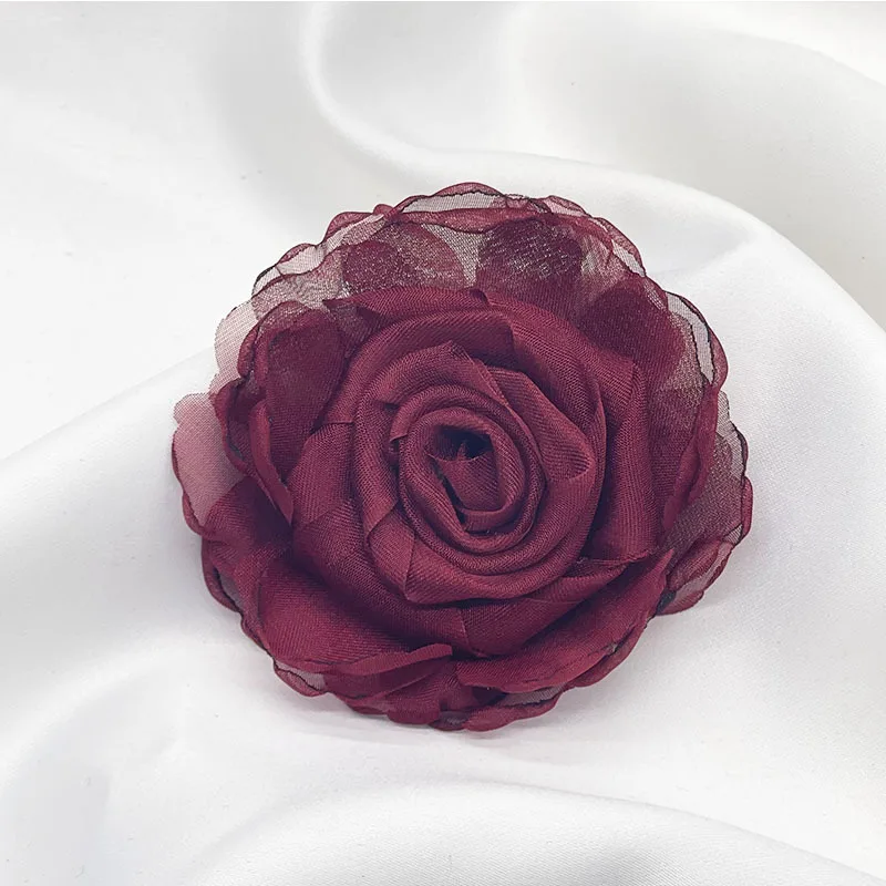 10 pz/lotto 6cm morbido fiore in tessuto Chiffon con retro piatto centrale arrotolato per cappelli da sposa scarpe spille decorazione della casa