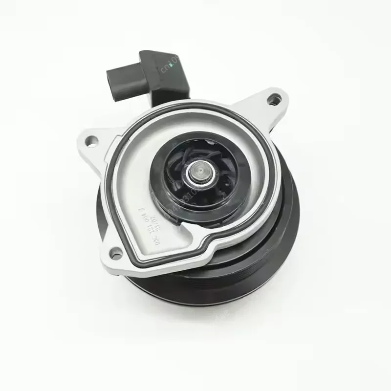 ปั๊มน้ำระบบหล่อเย็นเครื่องยนต์ NewAuto รุ่น 03C121004J สำหรับรถยนต์ VW Passat, Beetle, Golf, Jetta, Tiguan และ Skoda