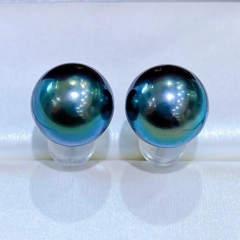 Charming 10-11mm Tahitian Round Black Green Pearl Stud Earring